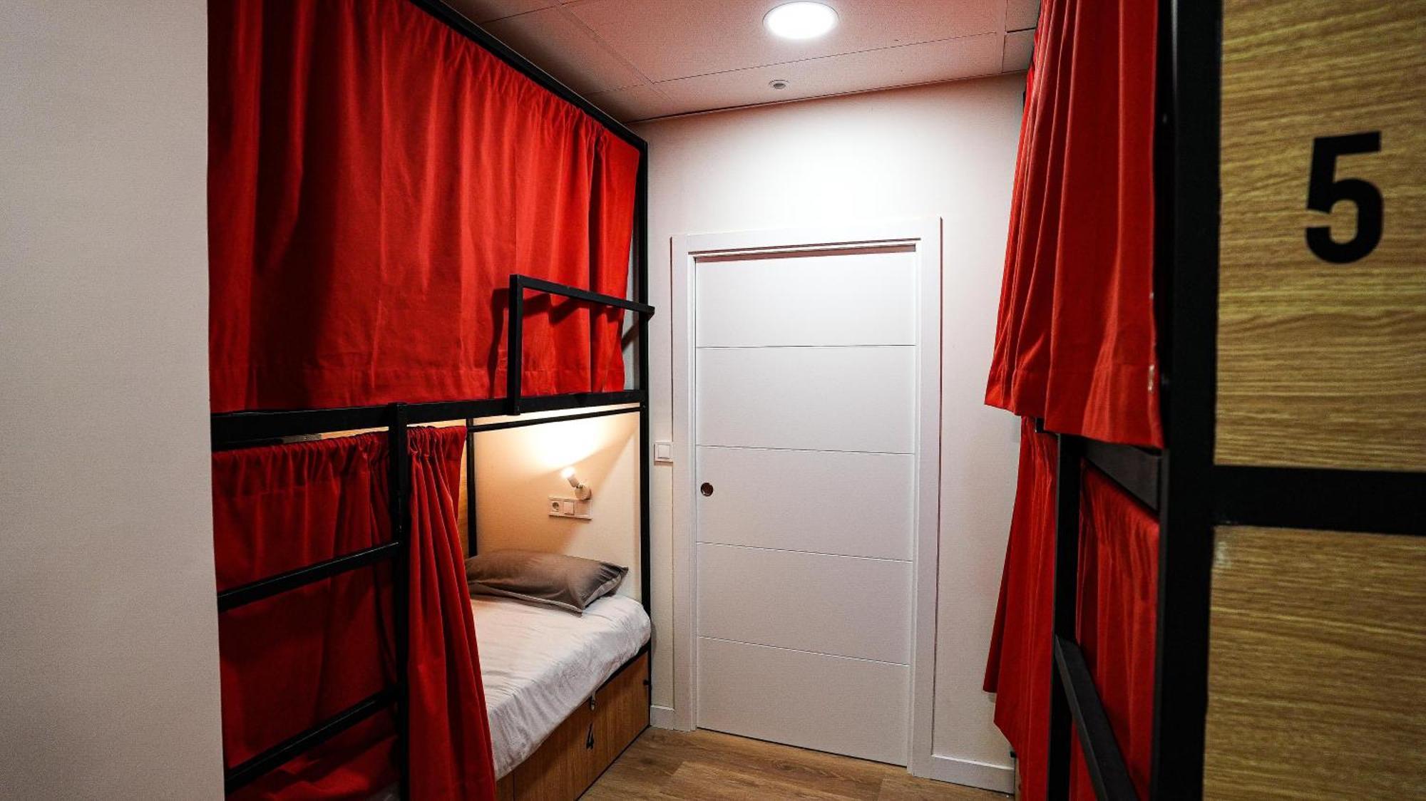 Fit Hostel Madrid Esterno foto