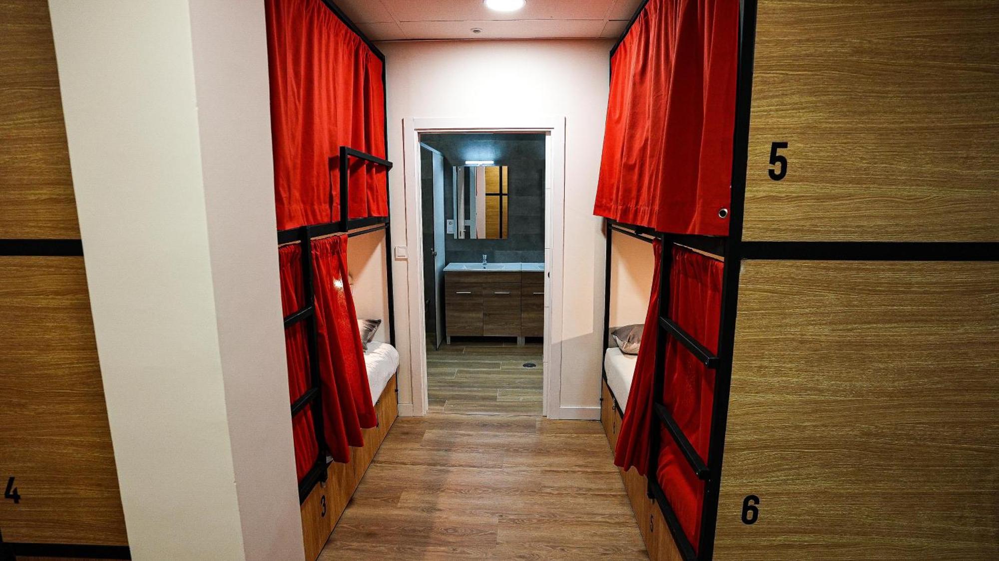 Fit Hostel Madrid Esterno foto